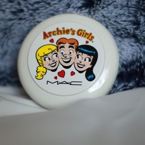 Archie’s Girls Flatter Me Blush